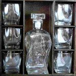 Zestaw do Whisky z Grawerem – Karafka, Szklanki i Skrzynka - prezent dla męża, chłopaka, taty, brata lub dziadka