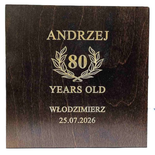 Skrzynka z grawerem - element Zestawu do Whisky SAFARI BOX