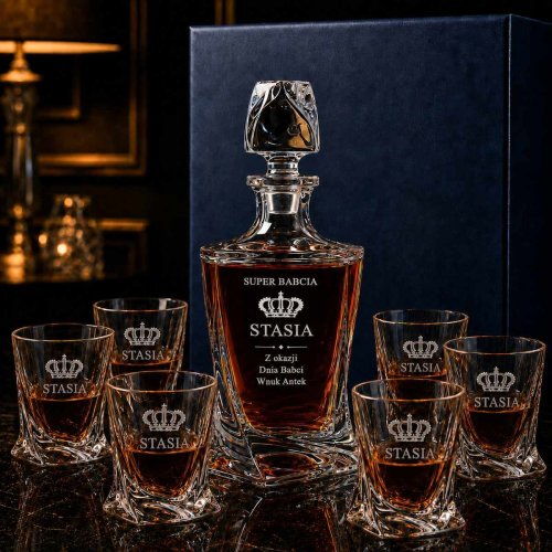 Zestaw do Whisky z Grawerem dla Babci – Kryształowa Karafka i 6 Szklanek QUADRO