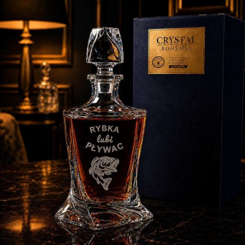 Karafka z Grawerem dla Wędkarza do Whisky – Kryształowa QUADRO