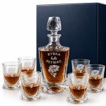 Kryształowy Zestaw do Whisky z Grawerem dla Wędkarza – Karafka i 6 Szklanek QUADRO