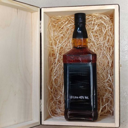 Skrzynka na Whisky z Grawerem dla Taty - widok od środka
