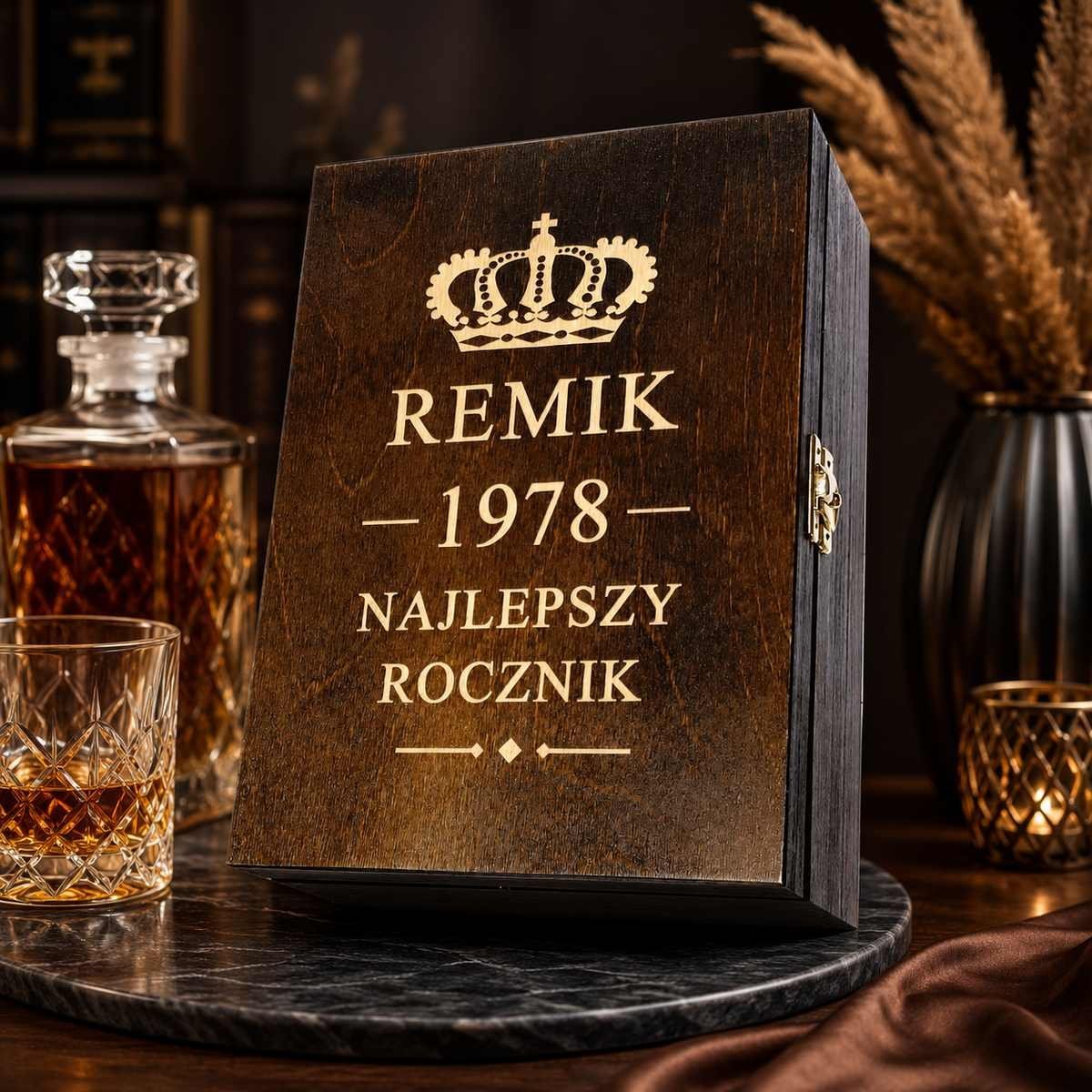 Skrzynka na Whisky z Grawerem – Drewniana