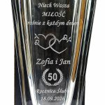 Personalizowany Wazon OKINAWA 25 cm - zbliżenie na grawer z okazji jubileuszu